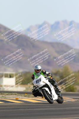 media/Mar-10-2024-SoCal Trackdays (Sun) [[6228d7c590]]/3-Turn 14 (1020am)/